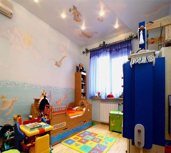Потолок с фотопечатью в детской